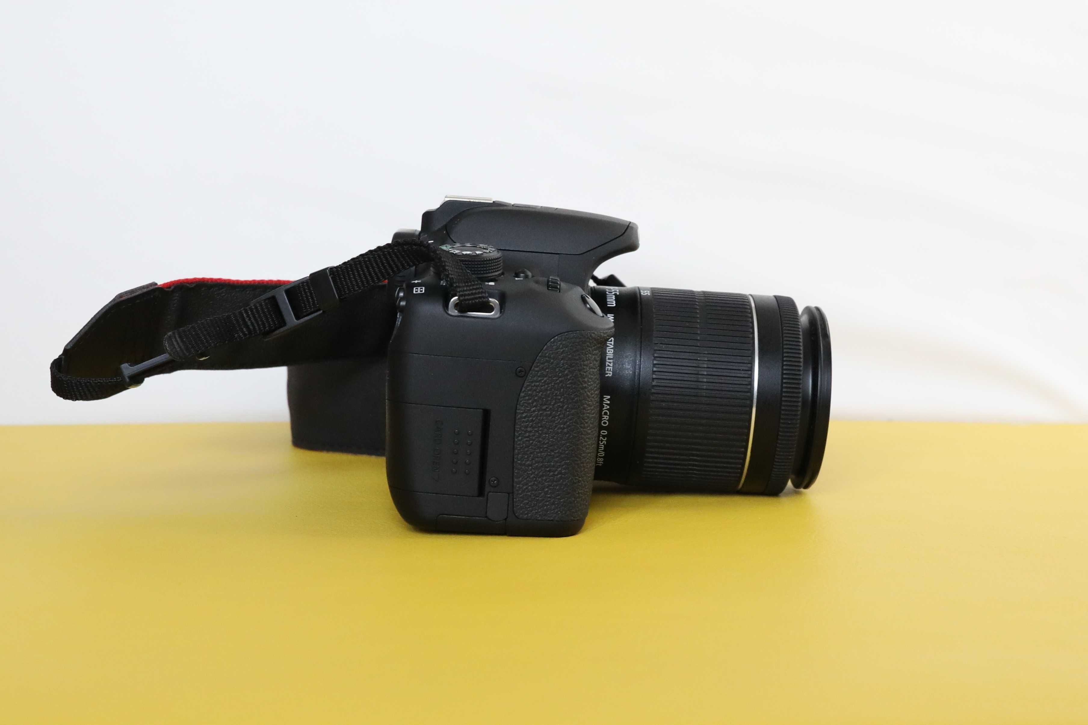 Canon 700D + obiekt 18-55 STM TYLKO 2,4tys zdjęć! SUPER Stan! Komplet!