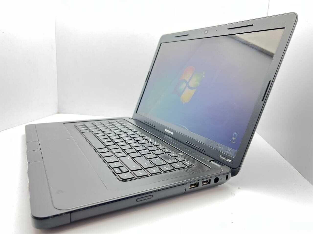 Ноутбук HP / 15.6"