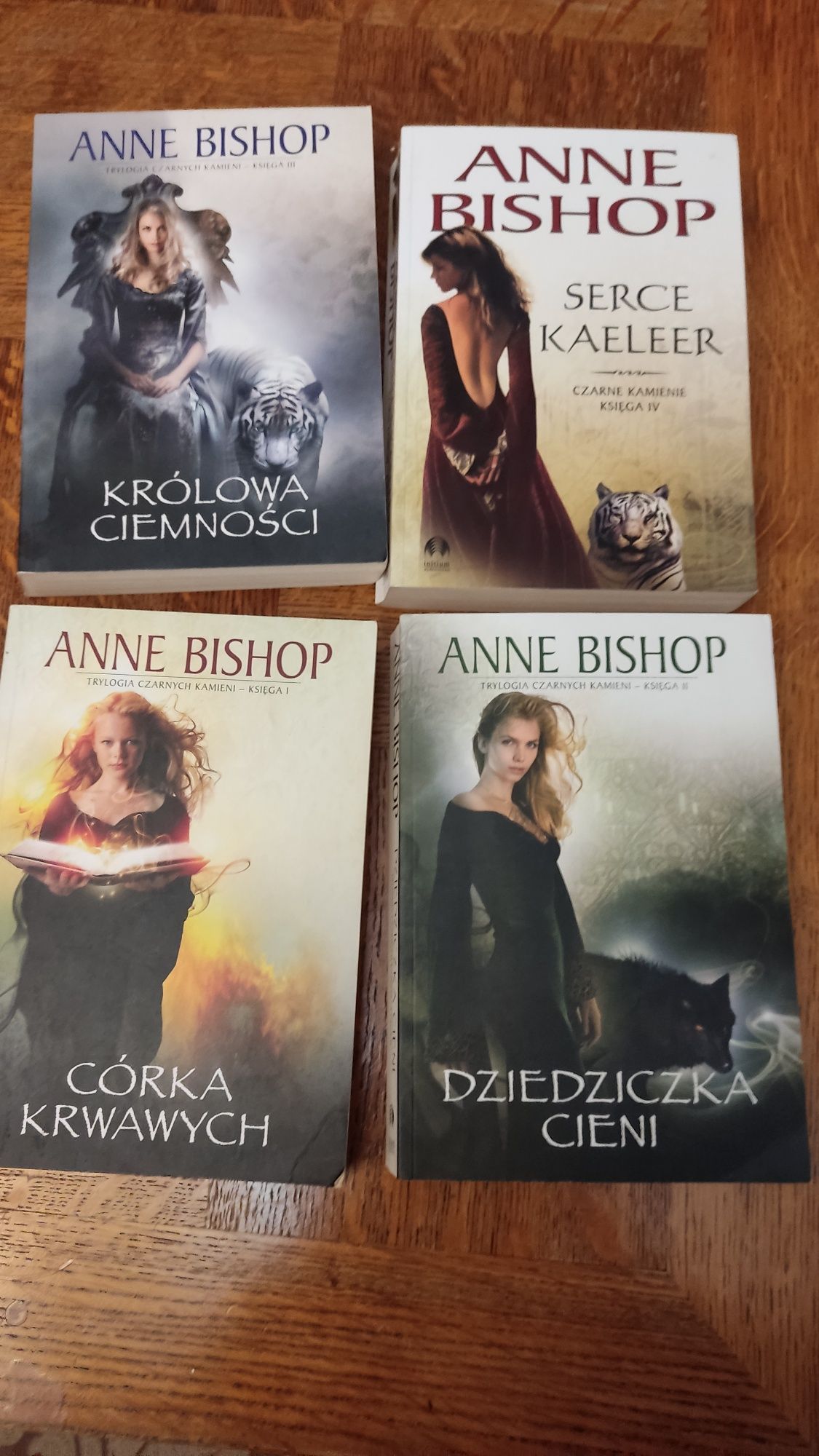 Anne bishop komplet 4 części czarne kamienie