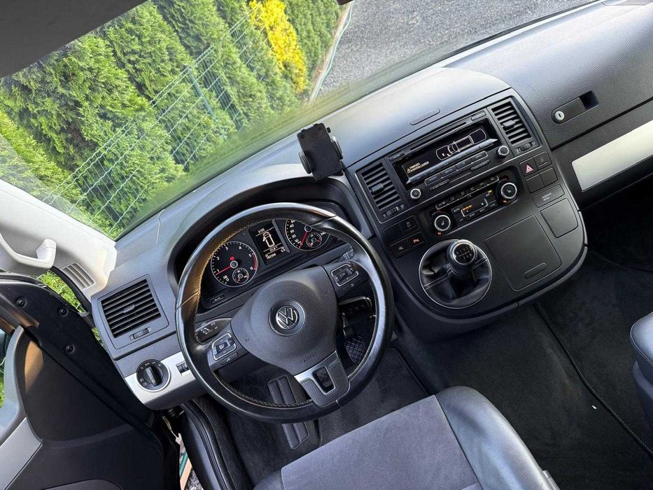 Volkswagen Multivan T5 Edition25 / 2.0TDI 180KM / Bi-Xenon / LED