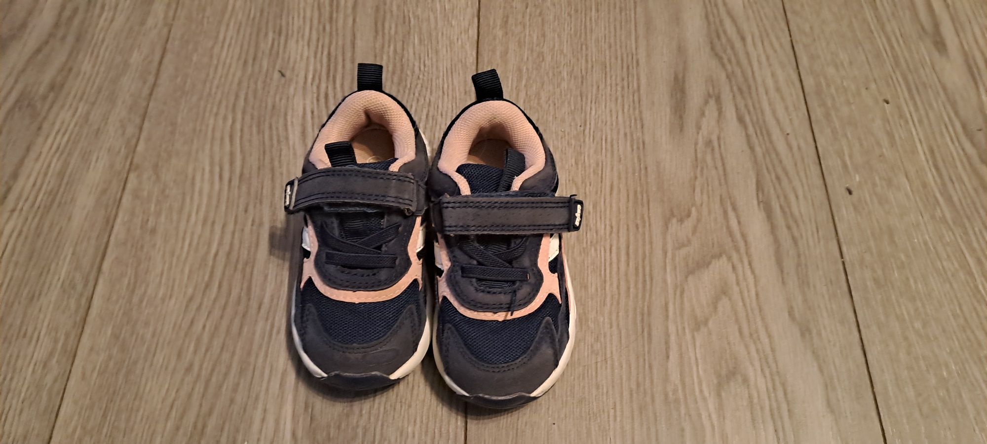 Adidasy Befado dla dziecka roz. 22