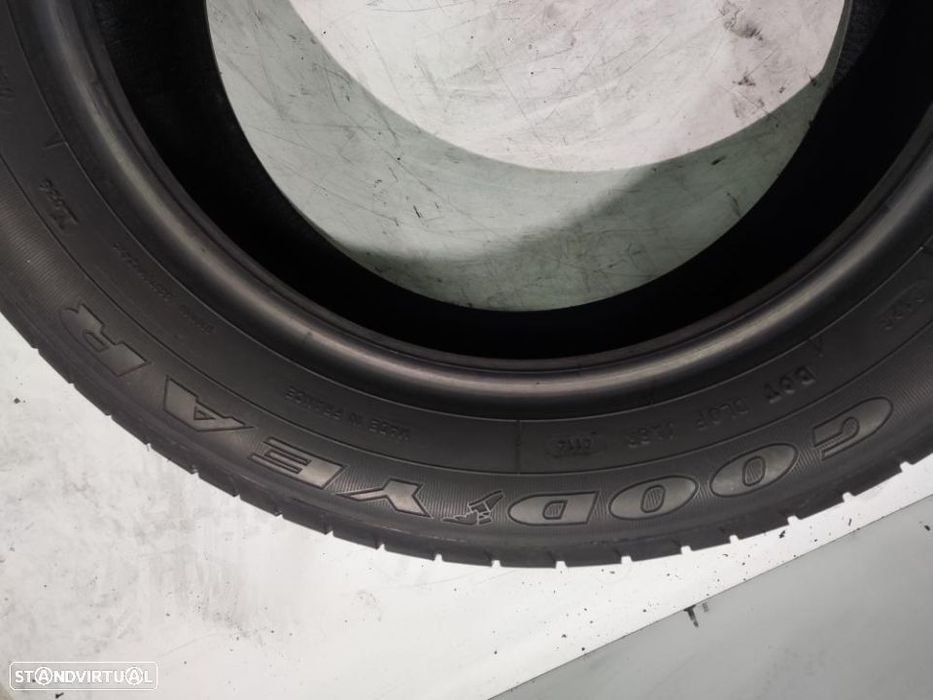 2 pneus semi novos 205-55r16 good year - oferta dos portes 85 EUROS