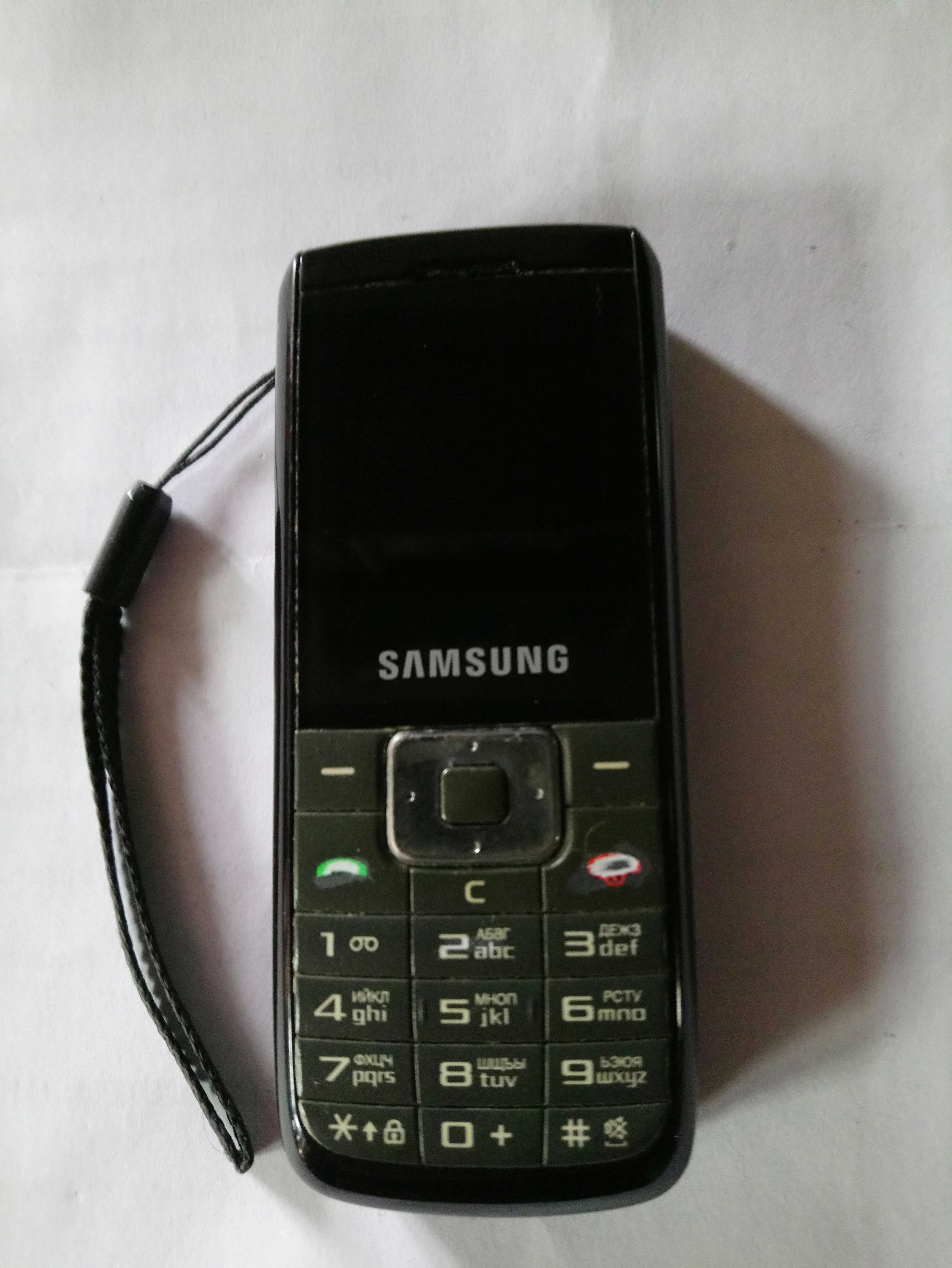 Мобільний телефон SAMSUNG SGH - B100