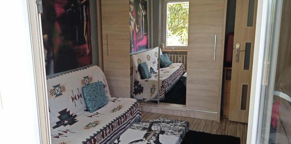 Do wynajęcia mieszkanie,  2 oddzielne pokoje.