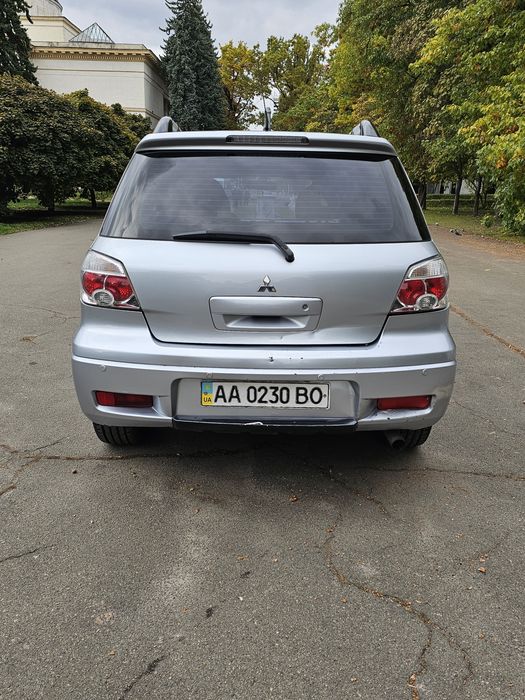 Mitsubishi Outlander 2008