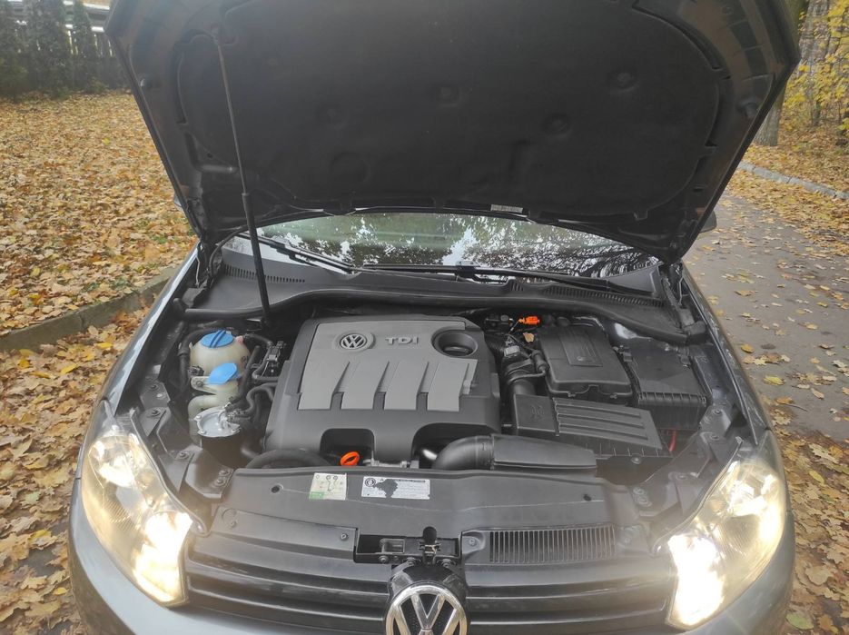 Продам Volkswagen Golf 6 2011 1.6 диз
