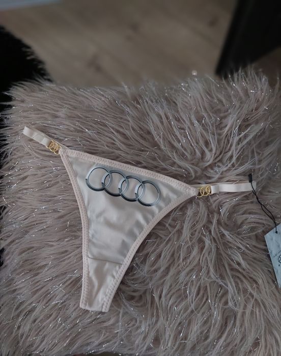 Nowe Damskie majtki stringi z logo audi rozmiar S