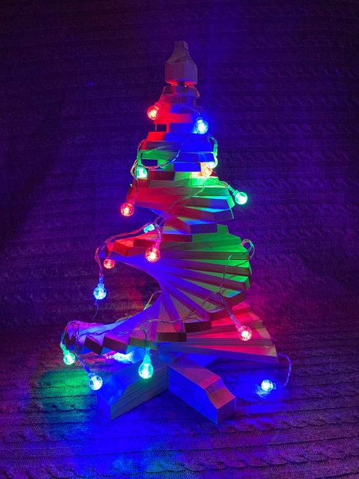 Деревяна ялинка (трансформер)