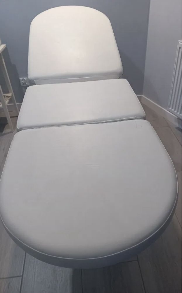 Fotel kosmetyczny łóżko 3-segmentowe