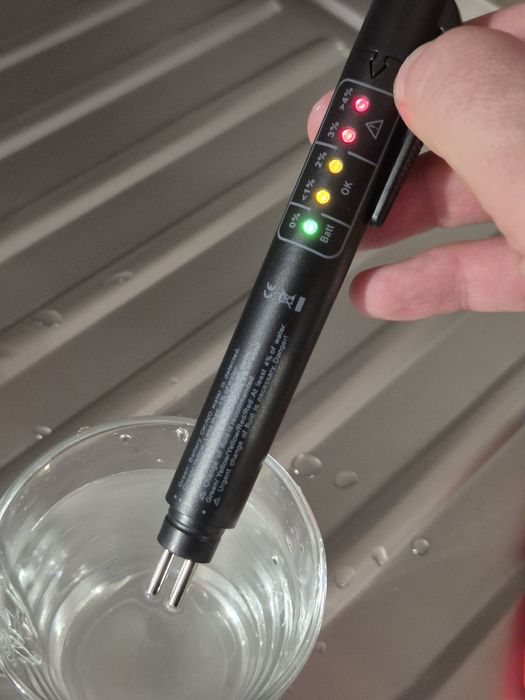 Тестер гальмівної рідини (перевірка наявності води)