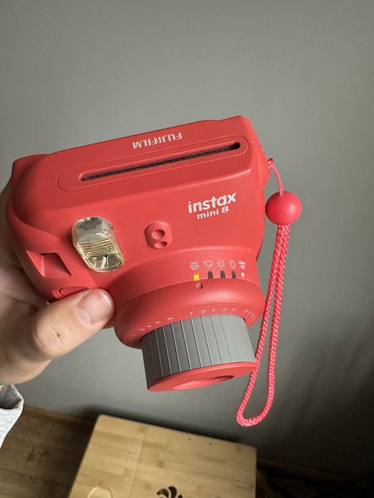 Фотоапарат Fujifilm Instax Mini 8