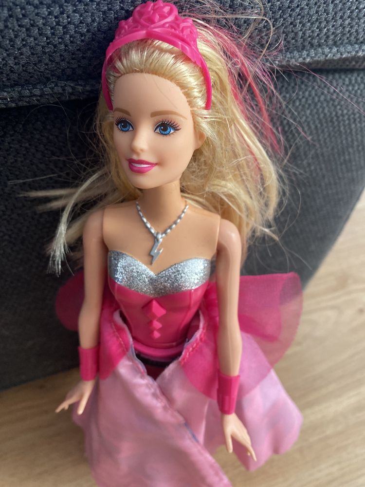 Barbie lalka Super Księżniczka Mattel wersja filmowa
