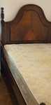 Cama corpo e meio com cómoda / escrevaninha