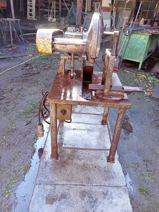 Piła tarczowa do cięcia stali