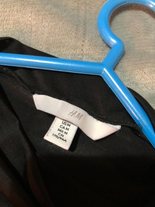 Vestido preto H&M