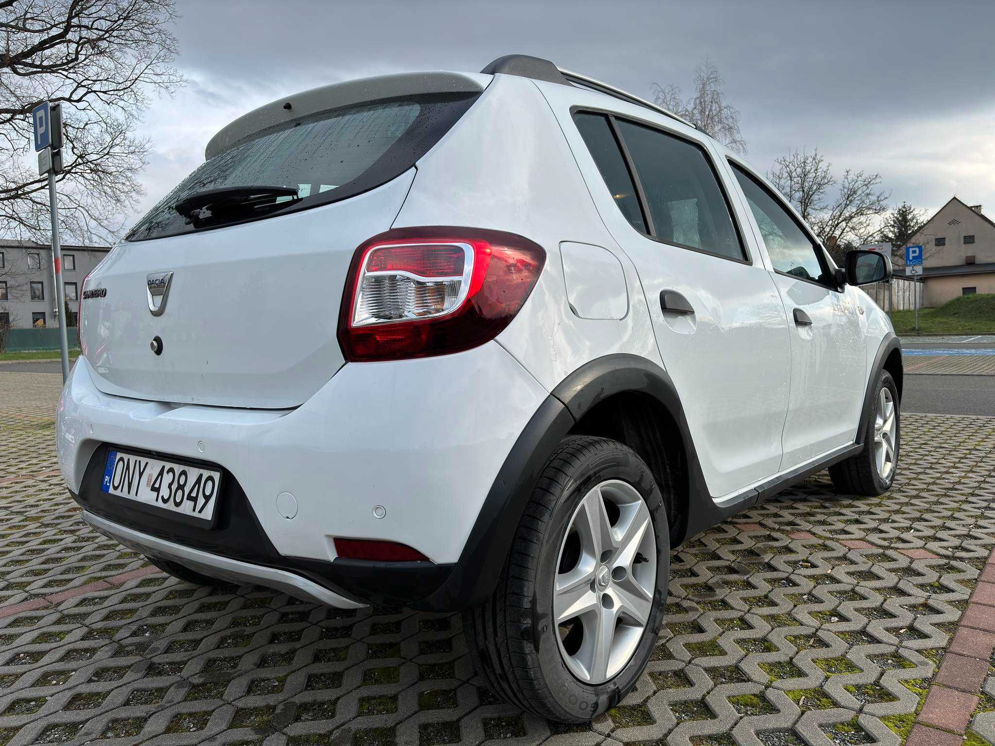 Dacia Sandero Stepway 1.5 dCi 90 Prestige Niski przebieg !!!