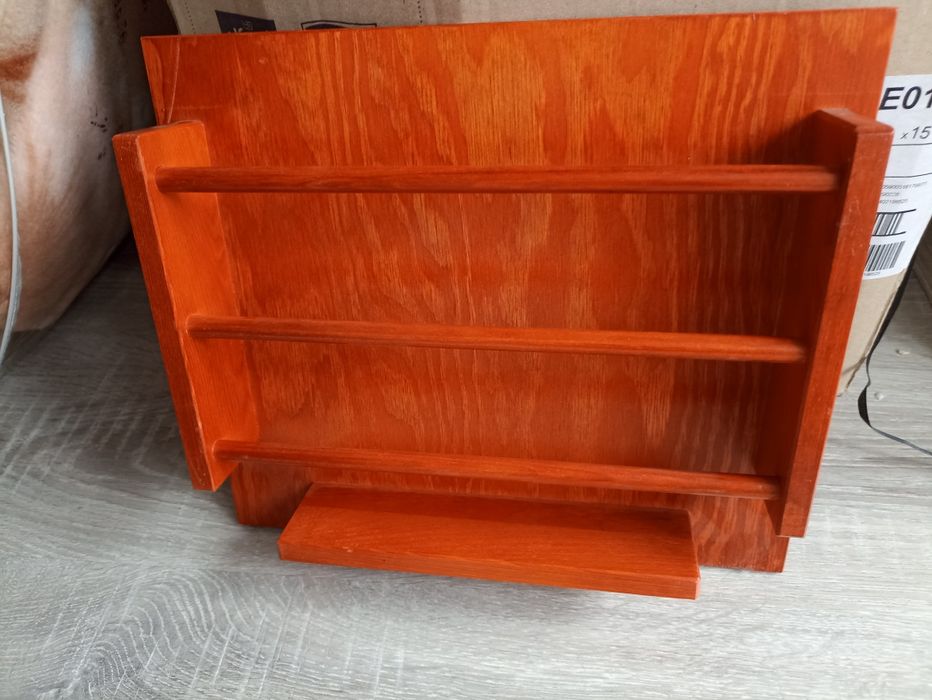 Sprzedam nową półkę małą