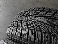 R17 225 60 шини зимові 2023р.  Hankook Winter I*cept IZ2