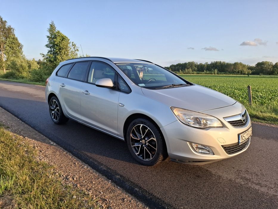 Opel Astra J 1.7 CDTI sports tourer