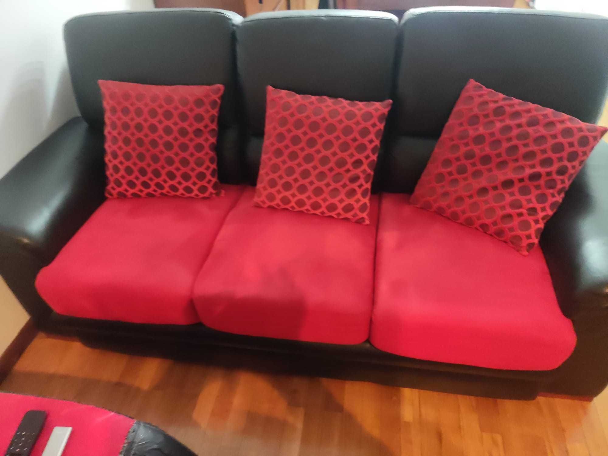 Vendo sofas 2 por 200 euros