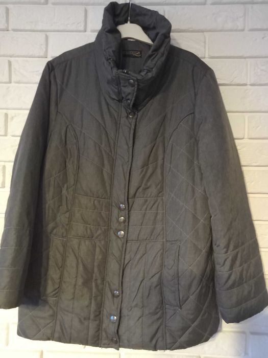 szara lekka ciepła kurtka-XL-2XL
