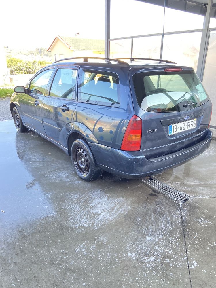 Ford focus 1.4 gasolina