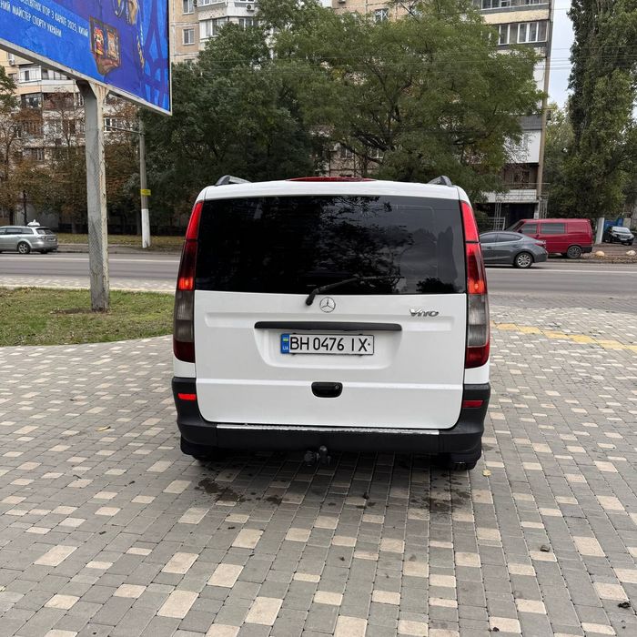 Продам Мерседес Вито Оригинальный салон 7+1