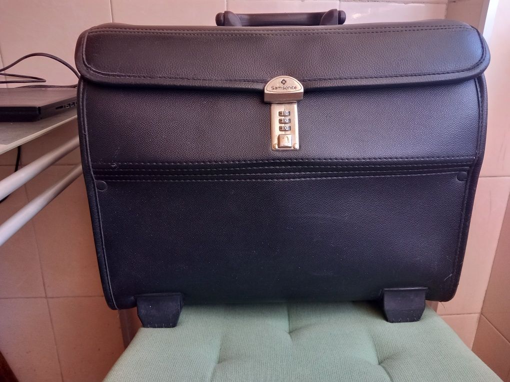 Mala Troley Samsonite executivo