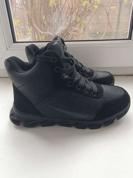 Зимние ботинки, кроссовки Nike 36 размер