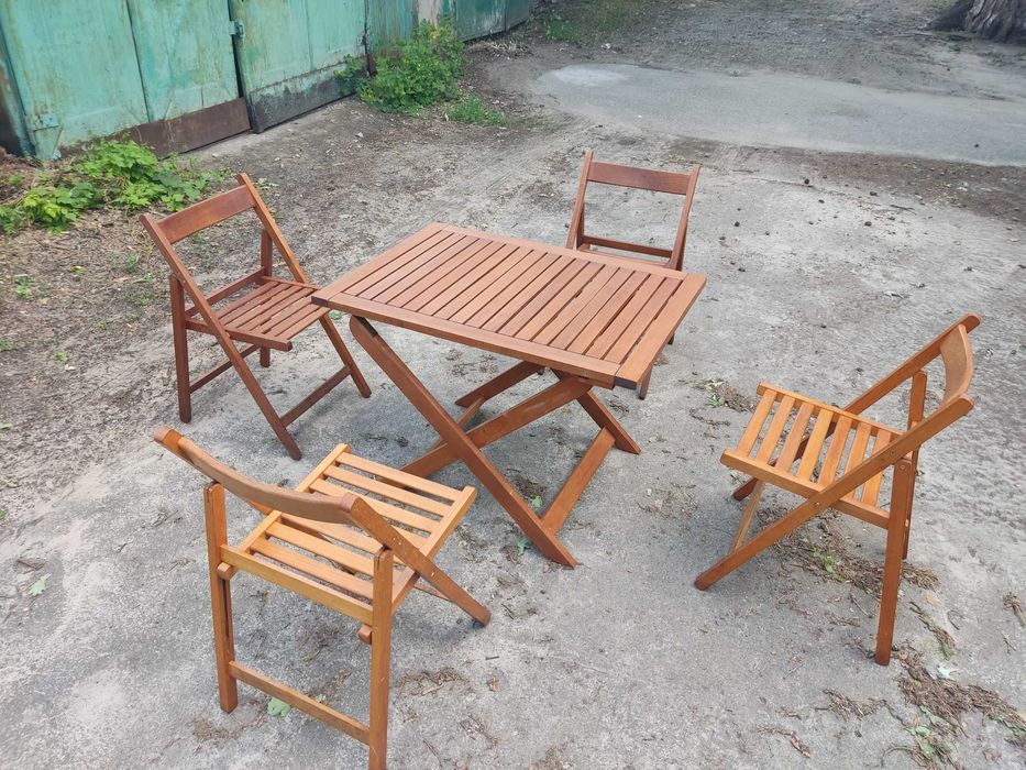 Складной раскладной стол и 4 стула дерево