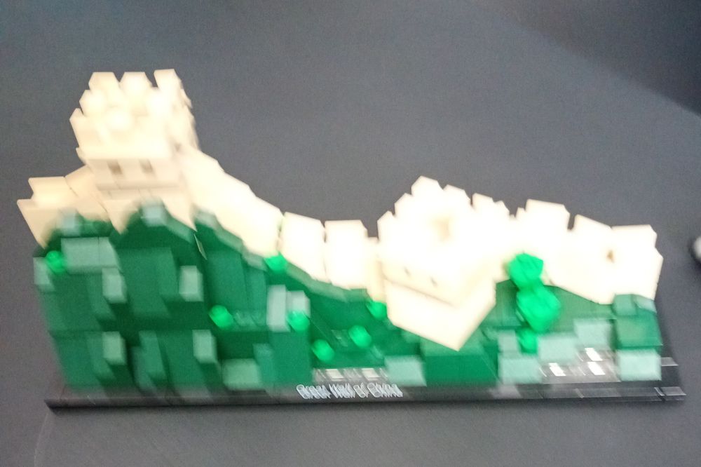 Construçoes LEGO montadas, com embalagens originais