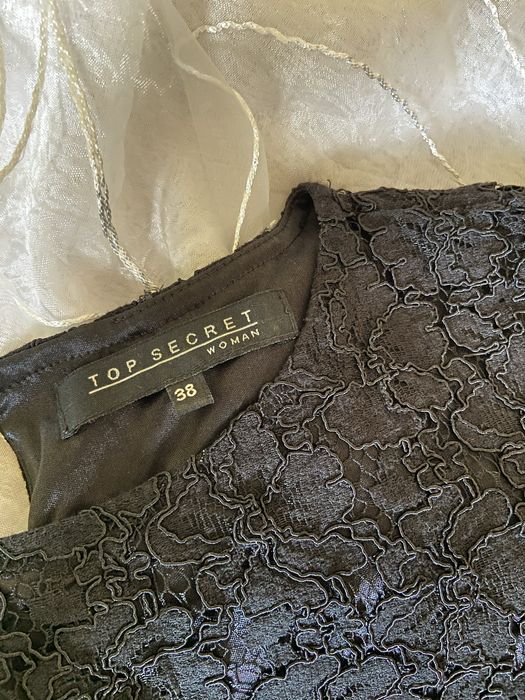 Czarna sukienka krótka koronkowa 38