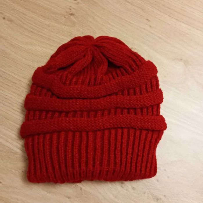 Gorros super quentes com  forro interno