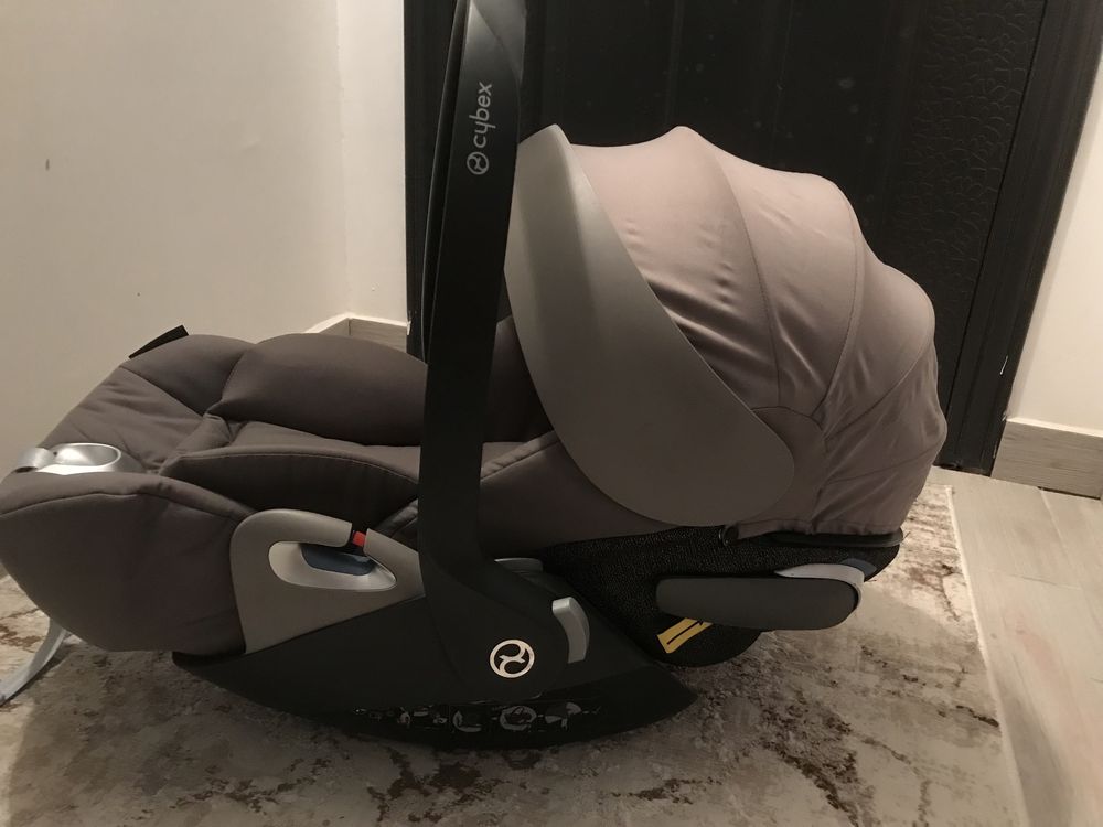 Автокрісло Cybex