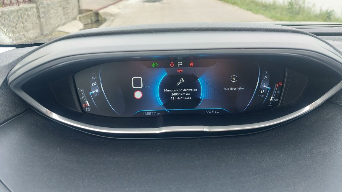 Peugeot 5008 1.6hdi cx aut 7Lug 2017