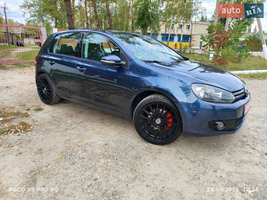 Volkswagen Golf хорошее состояние