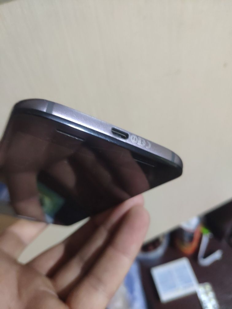 Motorola droid turbo 2   3/32