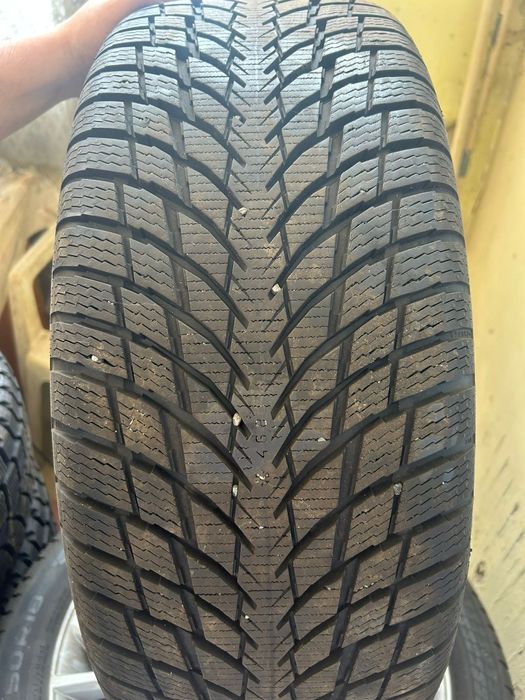 Felgi aluminiowe z oponami Toyota pw457-10  0 04