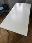 Biurko białe Ikea - nogi regulowane