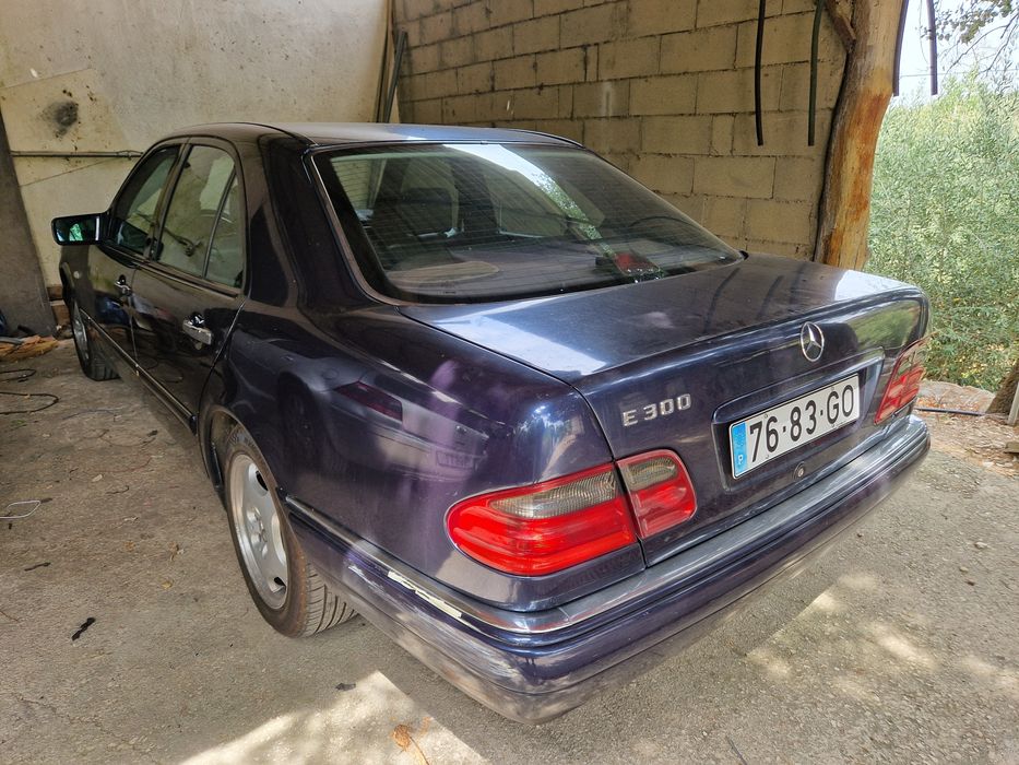 E300 motor OM 606 .uito fiável