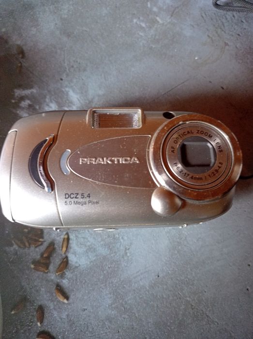 Sprzedam aparat praktica DCz 5.4  5.0 mega pixel