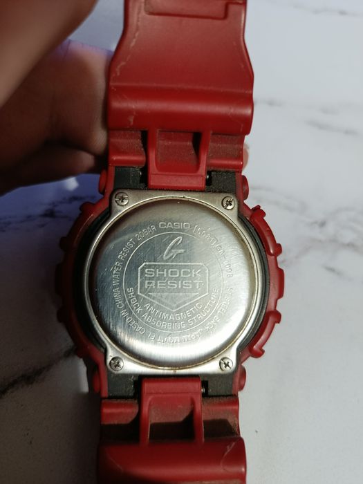 Zegarek Casio G SHOCK GA-100B Czerwony