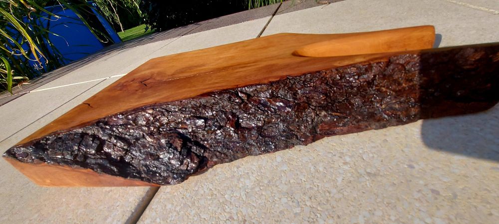 Deska kuchenna do serwowania alkoholu dań itp.