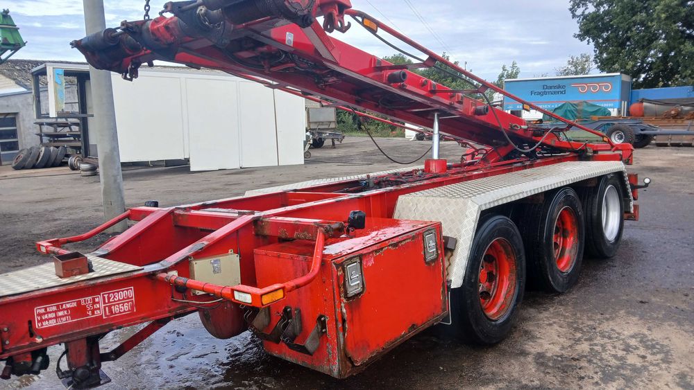 Tridem 3 stronna wywrotka DAPA 25 T wozidlo