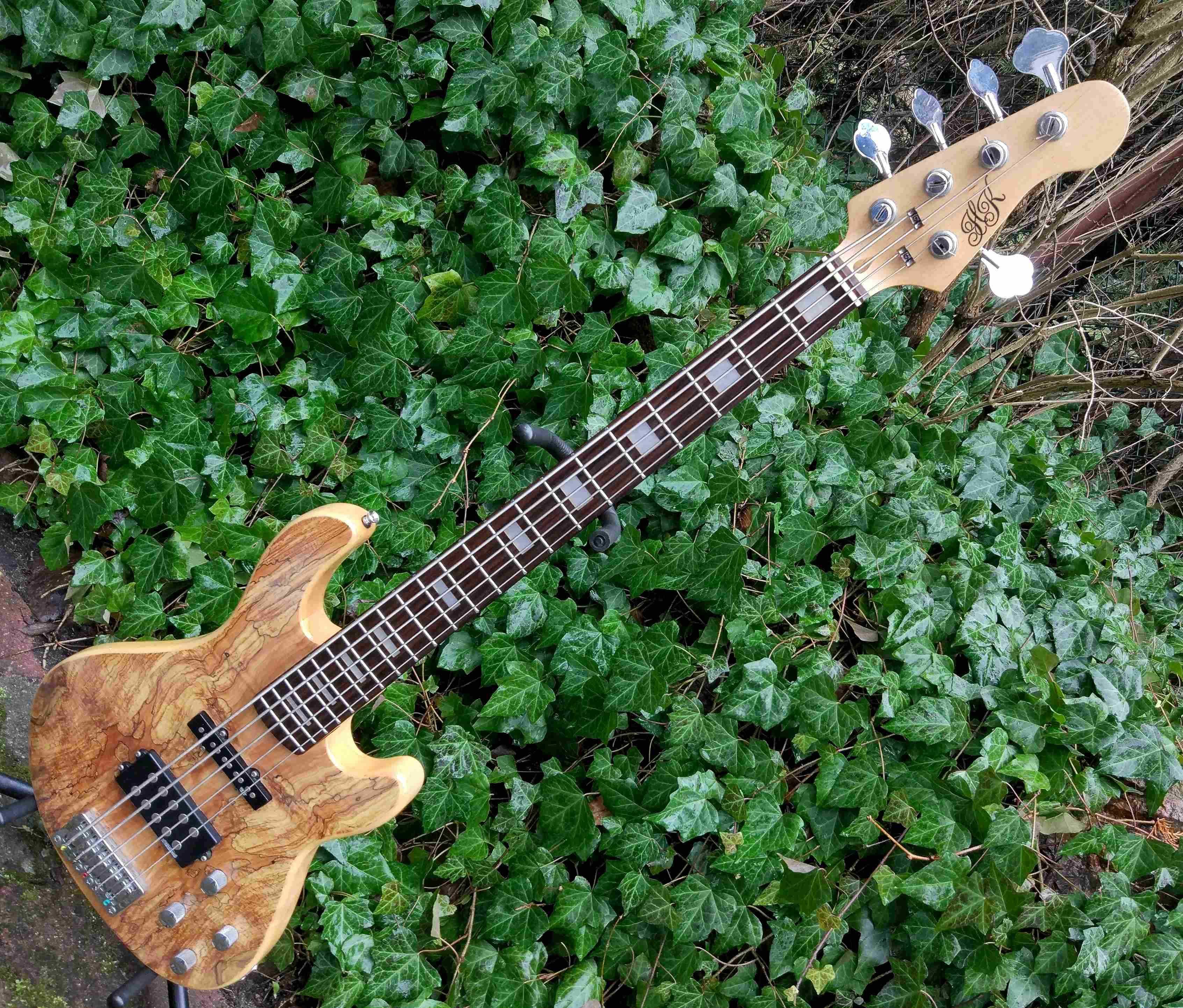 Gitara basowa 5 strunowa HK