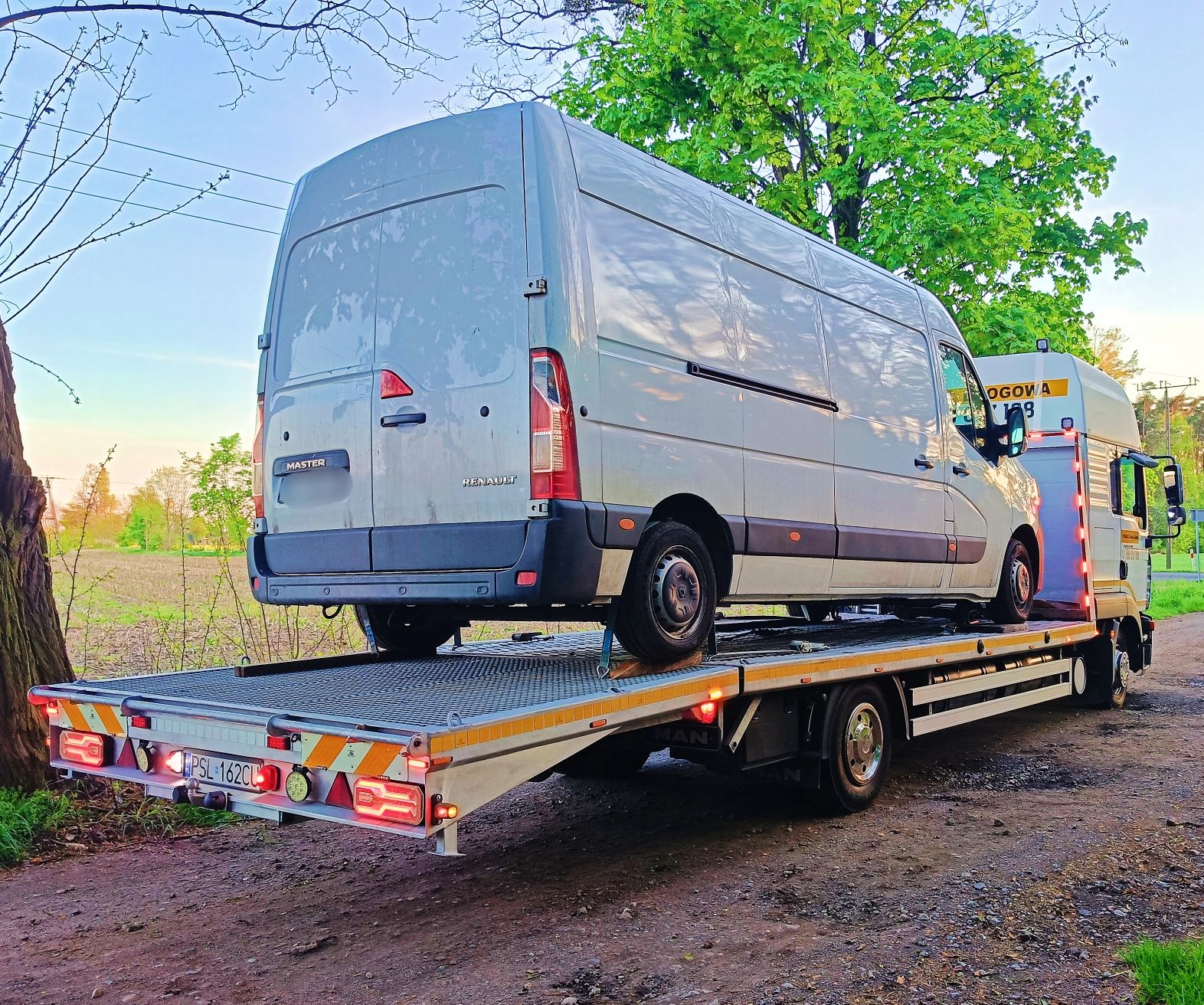 POMOC DROGOWA, LAWETA, HOLOWANIE 24h/7 Autopomoc. Holownik. Autolaweta