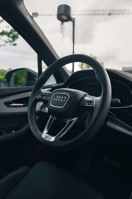 Wynajem Audi Q7 2025, 397hp, Wypożyczalnia aut Premium