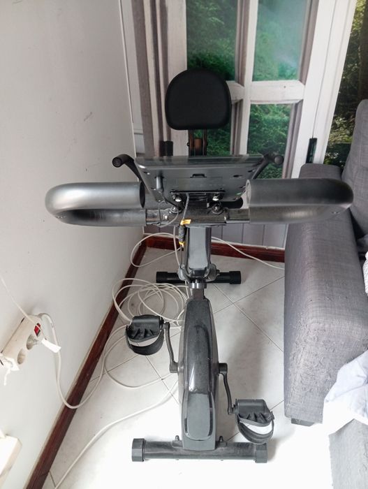 Bicicleta de ginásio