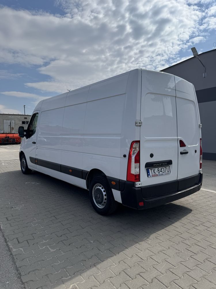 Wynajem busa dostawczego – Renault Master L3H2