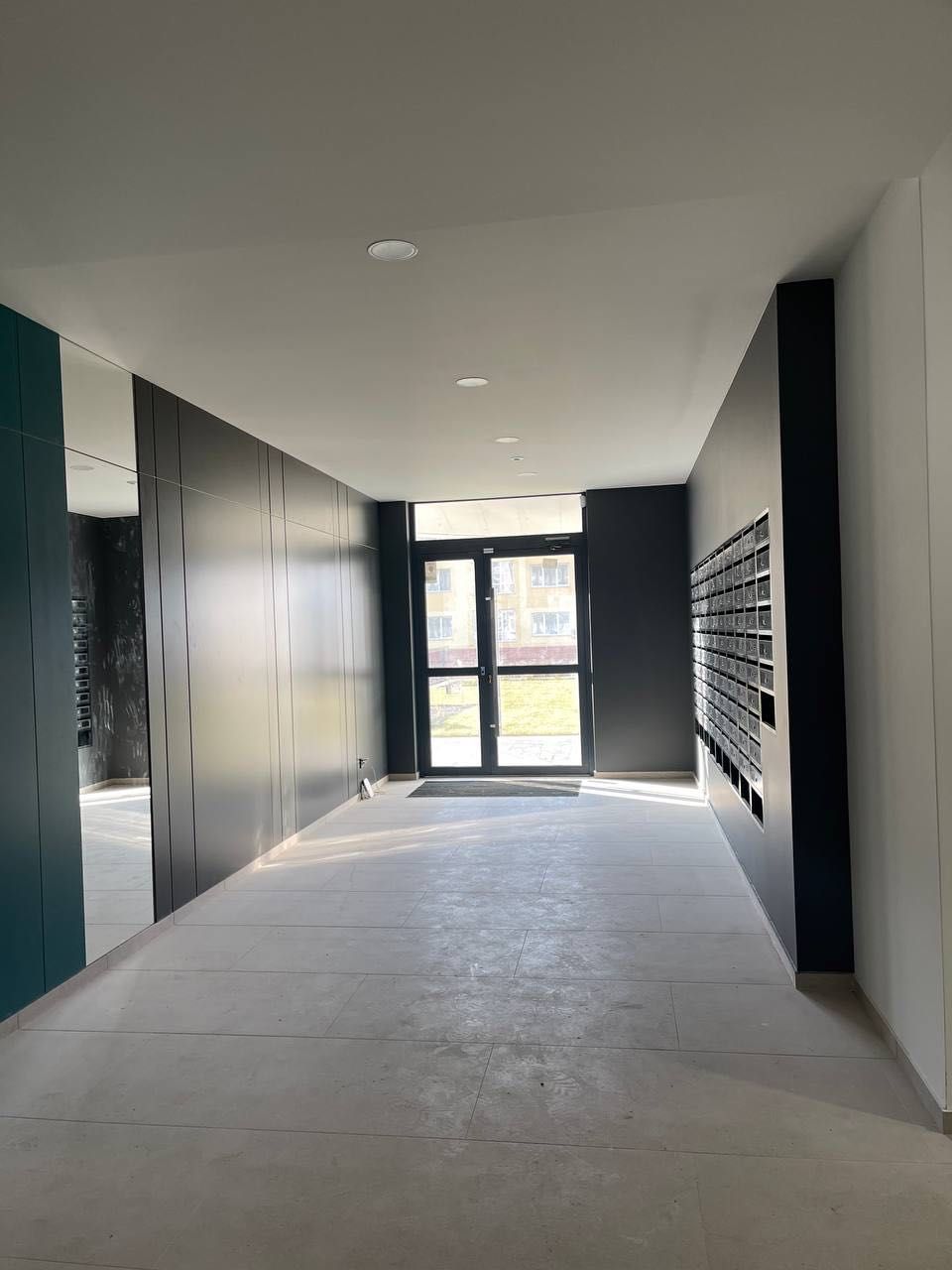 Продаж 2 кімнатної квартири з ремонтом 60% ЖК Feel House, Героїв Крут